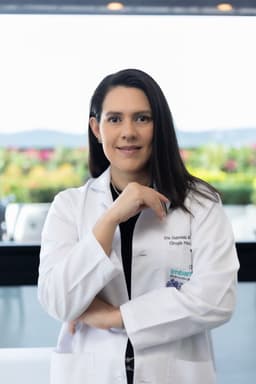 Dra. Gabriela Menjívar